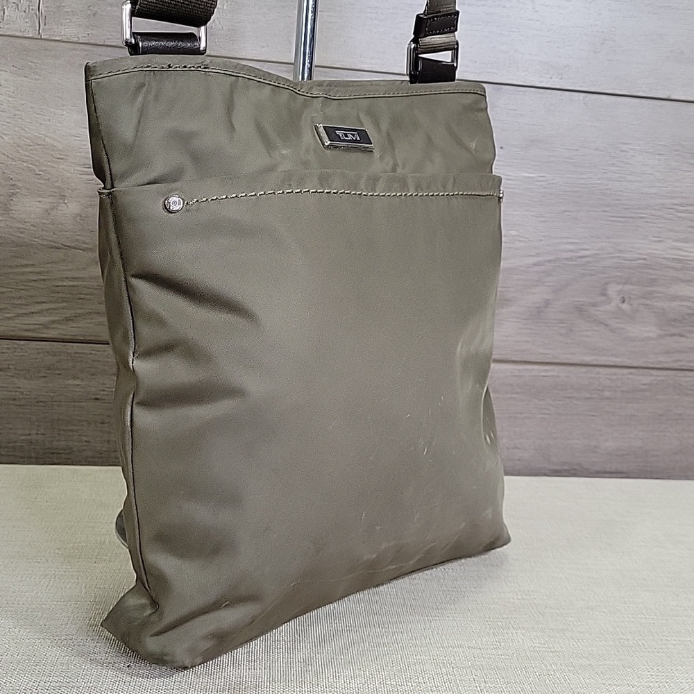 Tumi Olive Green Nylon Crossbody Shoulder Bag - Picture 4 of 16
